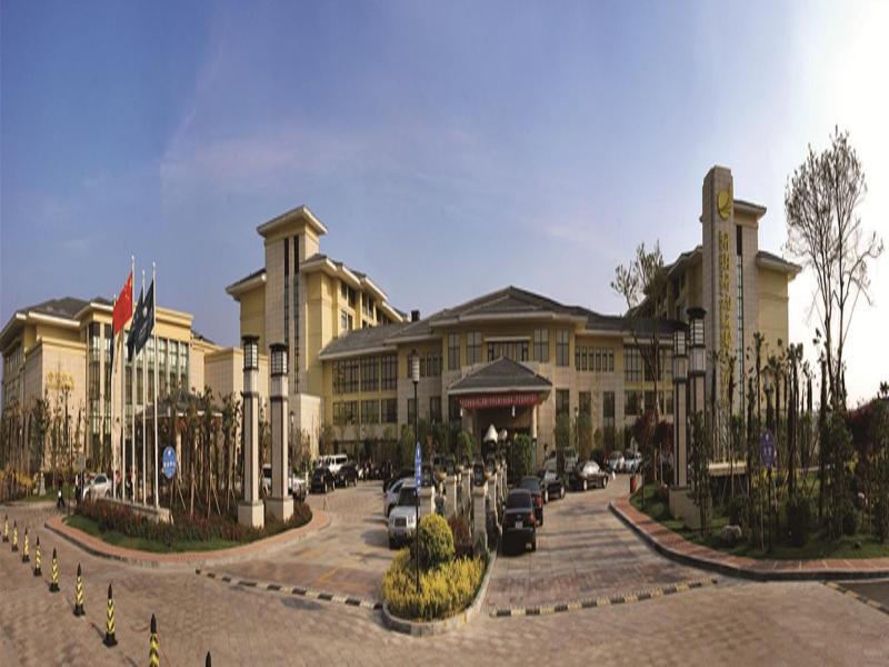 New Century Grand Hotel كايفنغ المظهر الخارجي الصورة