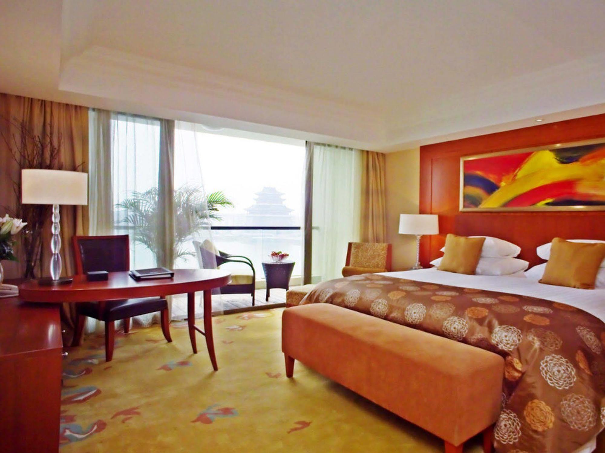 New Century Grand Hotel كايفنغ المظهر الخارجي الصورة